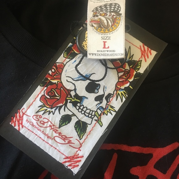 Ed Hardy Graphic T-shirt - Picture 3 of 5